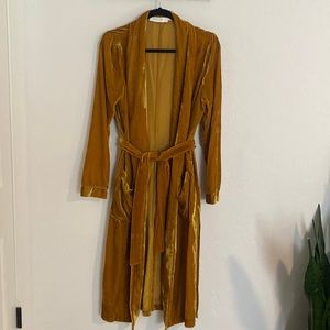 Gold crushed velvet duster